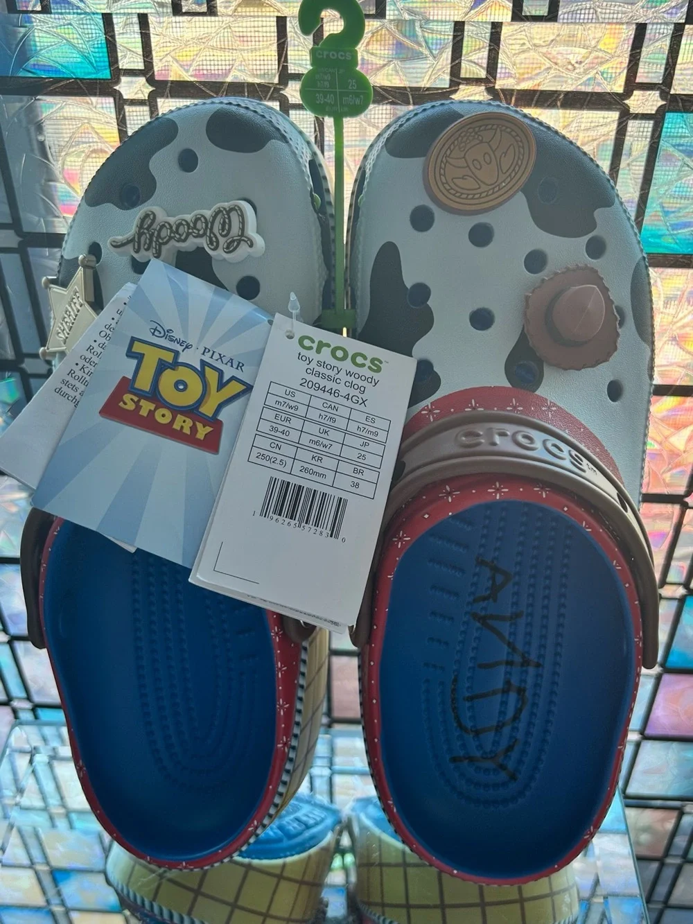 TOY STORY CROCS M7/W9 “property of ANDY”💚
